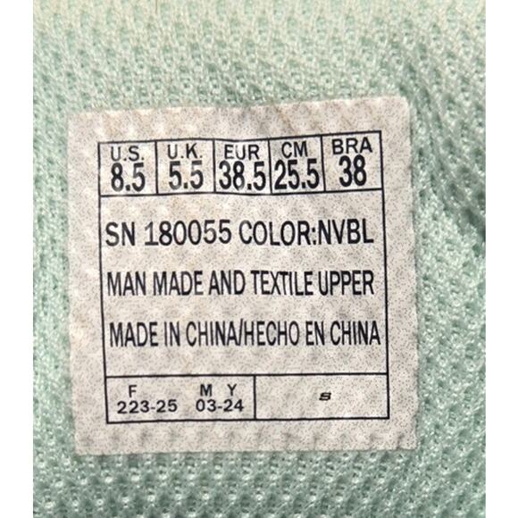 Skechers Womens 8.5 Glide Step Trail Outdoor All Terrain Navy Blue EUC - Picture 9 of 9